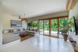 Villa Erin Modern 3-BR Villa in Ungasan