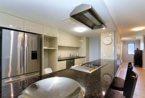 501 Pacific Reef