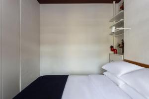 The Art House, Alexandria Isyd