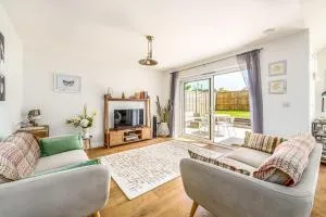 Bungalow Close to South Downs & Beach - 昂姆林