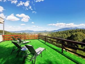 Panoramic Paradise Estate - Sauna & Pool