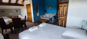 Hotels Le Taconet : photos des chambres