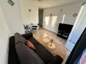 Appartement 3 pièces à 10 minutes de Cannes - 勒卡内