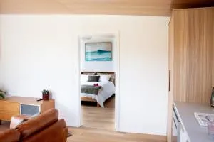 Salt Guesthouse - Anaura Bay