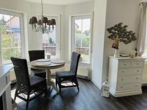 Ferienhaus Seenah - Wohnung Krabbe - Regis-Breitingen