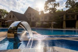 Hermosa Garden Hotel