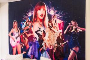 Taylor Swift Inspired Condo Near OKADA MOA