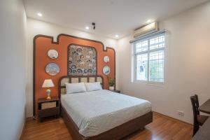 Spacious Hoan Kiem Apartment