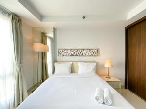 Cozy and Nice Studio at Azalea Suites Apartment By Travelio