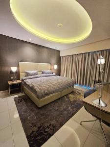1 Bedroom Apartment Paramount