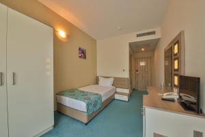 Single Room room in Arena Mar Hotel and SPA