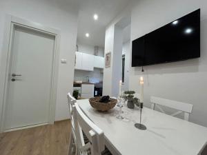 Charming Studio Apartment