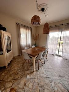 Maisons de vacances A SUARELLA - Villa climatisee - 4 chambres - piscine chauffee : photos des chambres