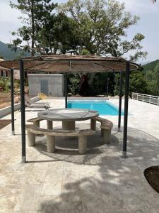 A SUARELLA - Villa climatisée - 4 chambres - piscine chauffée