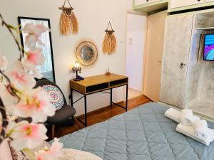 Bohemian Apartment in Glyfada