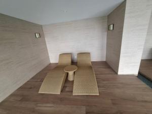 New! Gold coast pik apartment