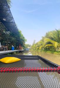 Klong Cafe & Resort