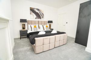 The Residence by Guestz