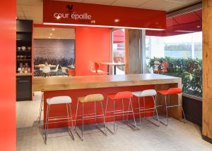 Hotels ibis Saint-Denis Stade Ouest : photos des chambres