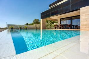 Villa Unua - Sea View