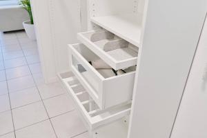 Beautiful and spacious 4-Room Apartments in City Center