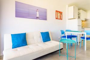 Suntower Arona - Seaviews & Pool - next to beach