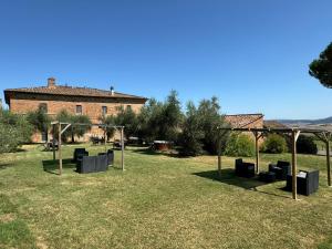 Agriturismo Diffuso Monte Oliveto Maggiore