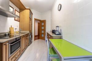 Bilbao BEC with parking by Aston Rentals