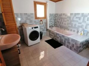 Maisons de vacances Le Murier en Ardeche, 10 personnes, avec sauna : photos des chambres