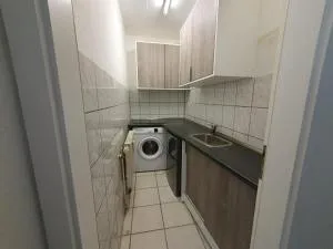 1 Hildesheimer Str.357,1.OG, 3 x SZ, - 黑明根