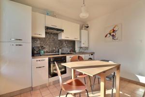La Douce Parenthèse - Studio with garage - Lyon 4th