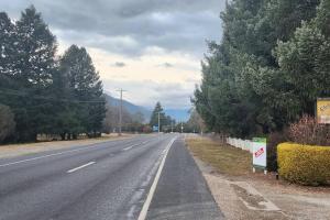 2BDR Holiday Flat near Bright-Entire Place