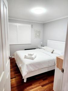 2BDR Holiday Flat near Bright-Entire Place