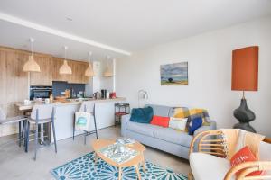 25m de la plage, vue mer, appartement pour 4