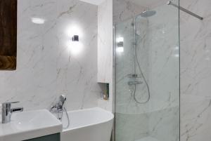 Appartements Central Elegance Roquefort-les-Pins : photos des chambres