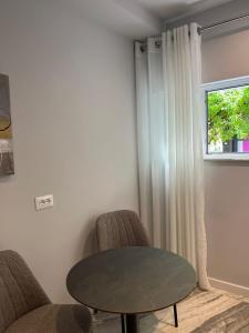 Cloud Cane Apartment