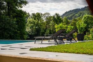 Villas Chalet Neuf 10 personnes, Piscine et Spa : Villa avec Piscine Privée