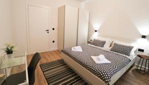 The gravel beach & bike apartment