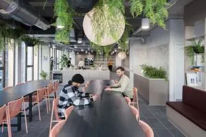 Modern Luxury Studio in Harrow - Hatch End