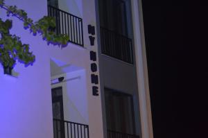 SEZGİN KARGI- Günübirlik Turizm Evleri