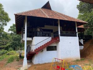 T Stop Farmhouse Coorg