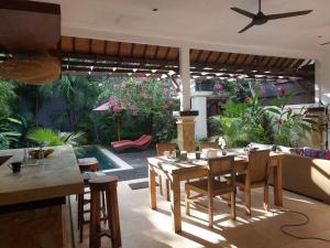 Seminyak Beach Villa Ashira SUPERB Location