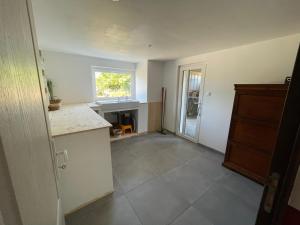 Maisons de vacances Gite Ernec : photos des chambres