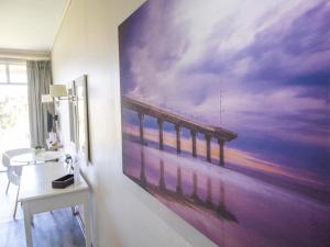 Unit 159 Brookes Hill Suites