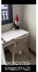 Cozy Private Condo at Shore 3 near MOA