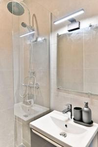 Studio neuf spacieux et lumineux - Montreuil