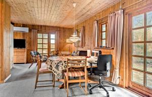 4 Bedroom Pet Friendly Home In Thyholm