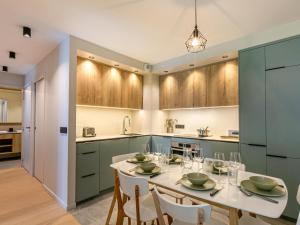 Cocon intime avec WiFi et garage au pied des pistes – résidence neuve de standing - FR-1-694-338