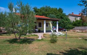 Beautiful Home In Medulin With Wifi