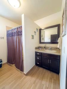 Casa Vacacional con Vistas Espectaculares, Refúgiate en la Serenidad del Mar